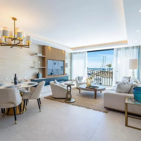 2 Bedroomed In Puerto Banus, Apartment Marbella
